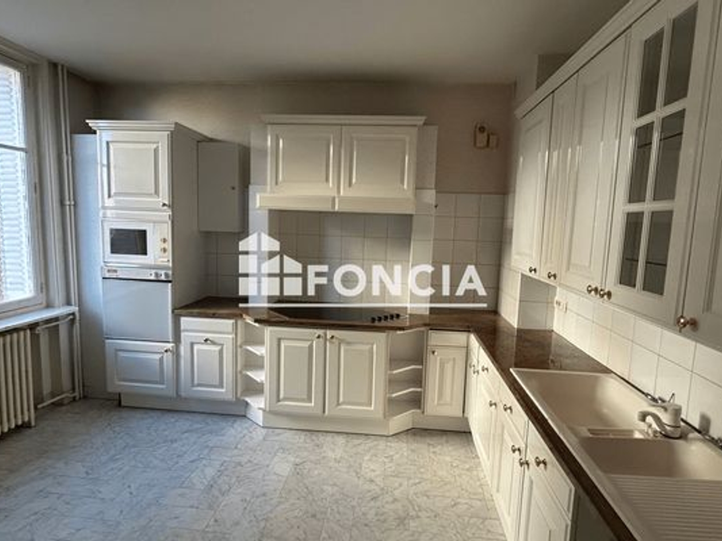 Appartement à vendre - 4 pièces - 130m2 - Roanne (42300)