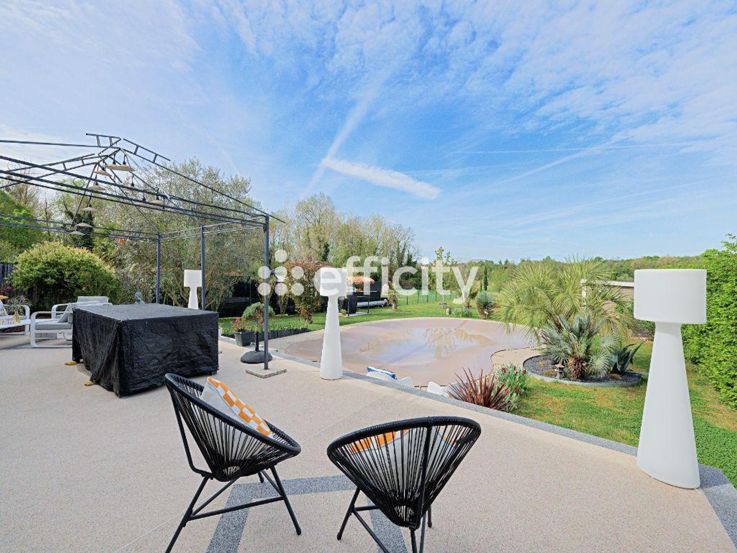 Maison 6 pièces 150 m²