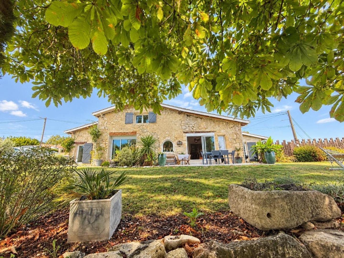 Maison à vendre - Lussac (33570)
