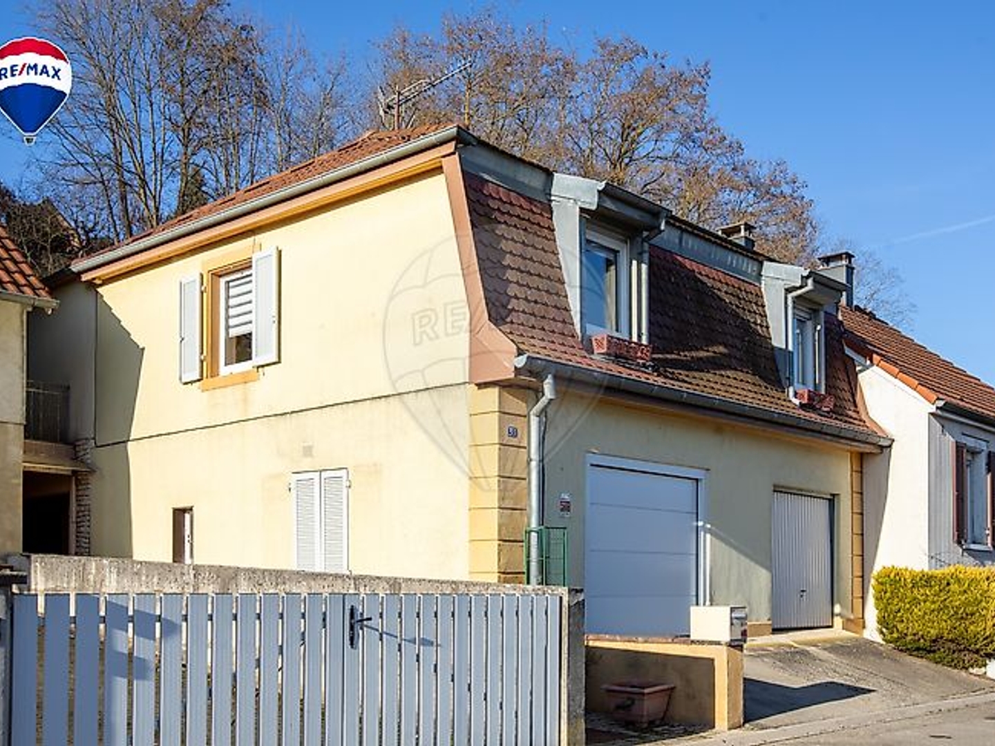 Maison à vendre - 5 pièces - 135m2 - Brunstatt-Didenheim (68350)