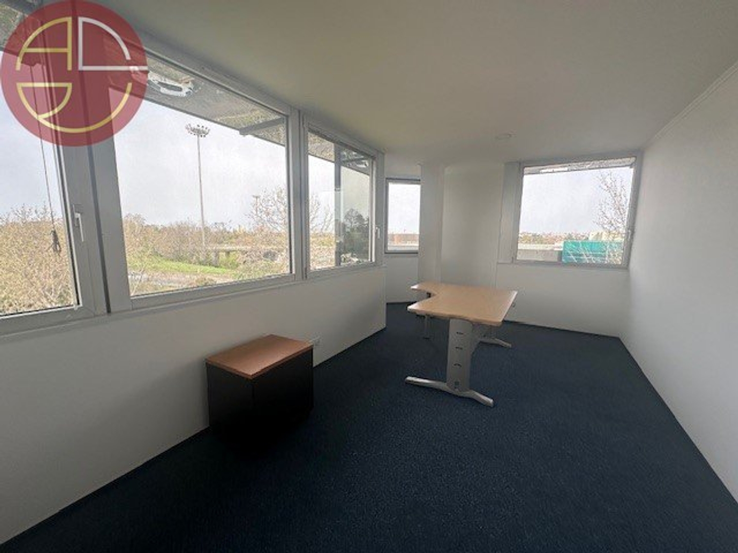 Bureaux à vendre - 1 pièce - 180m2 - Toulouse (31100)