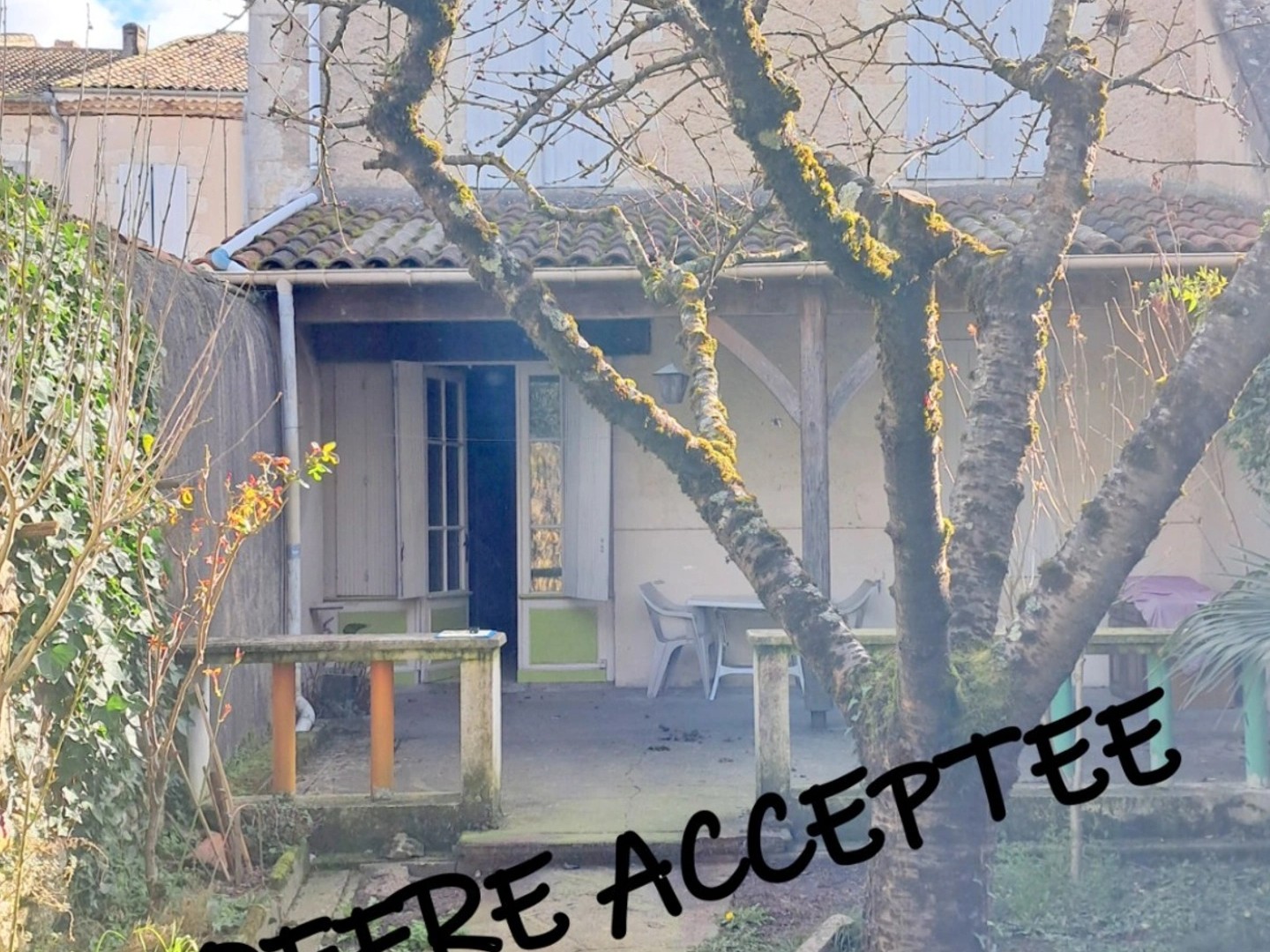 Immeuble 7 pièces 211 m²