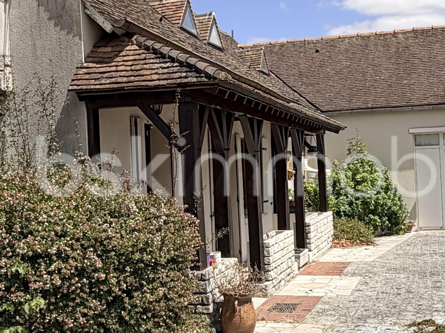 Maison à vendre - 10 pièces - 201m2 - Chambon-La-Forêt (45340)
