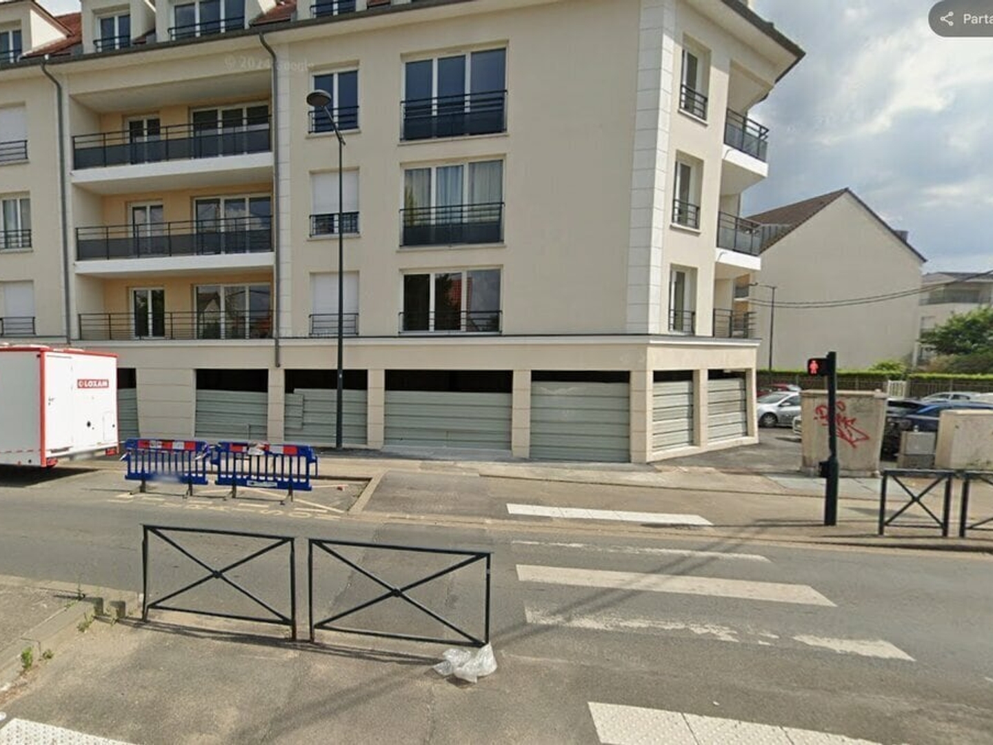 LOCAL COMMERCIAL A VENDRE