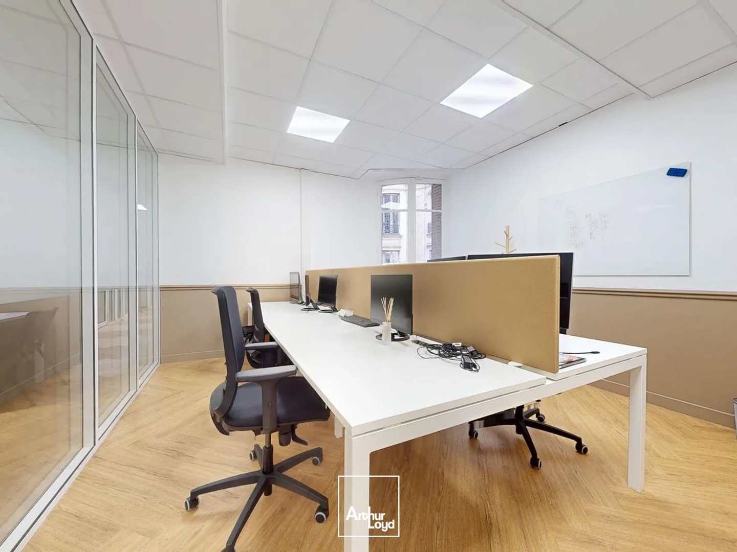 Bureaux à vendre - 237m2 - Paris 17e (75017)