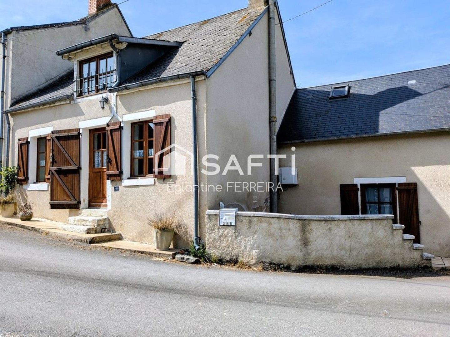 MAREUIL-SUR-ARNON, Maison de hameau de 100m² environ avec jardin
