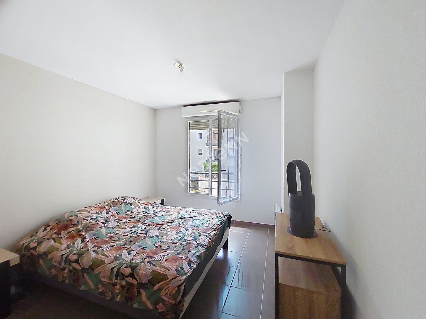 Appartement à vendre - 2 pièces - 49m2 - La Seyne-Sur-Mer (83500)