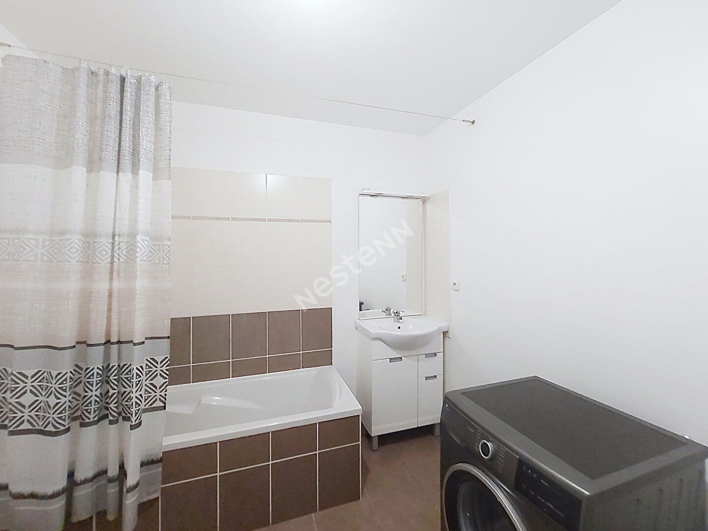 Appartement à vendre - 2 pièces - 49m2 - La Seyne-Sur-Mer (83500)