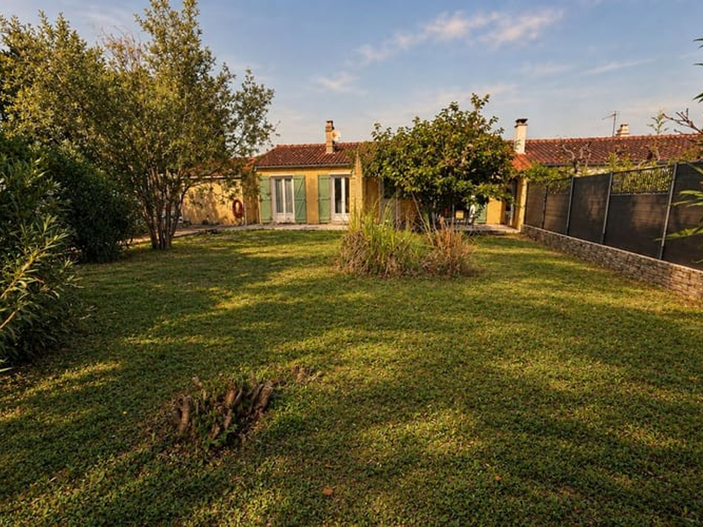 Maison à vendre - 4 pièces - 105m2 - Carcassonne (11000)