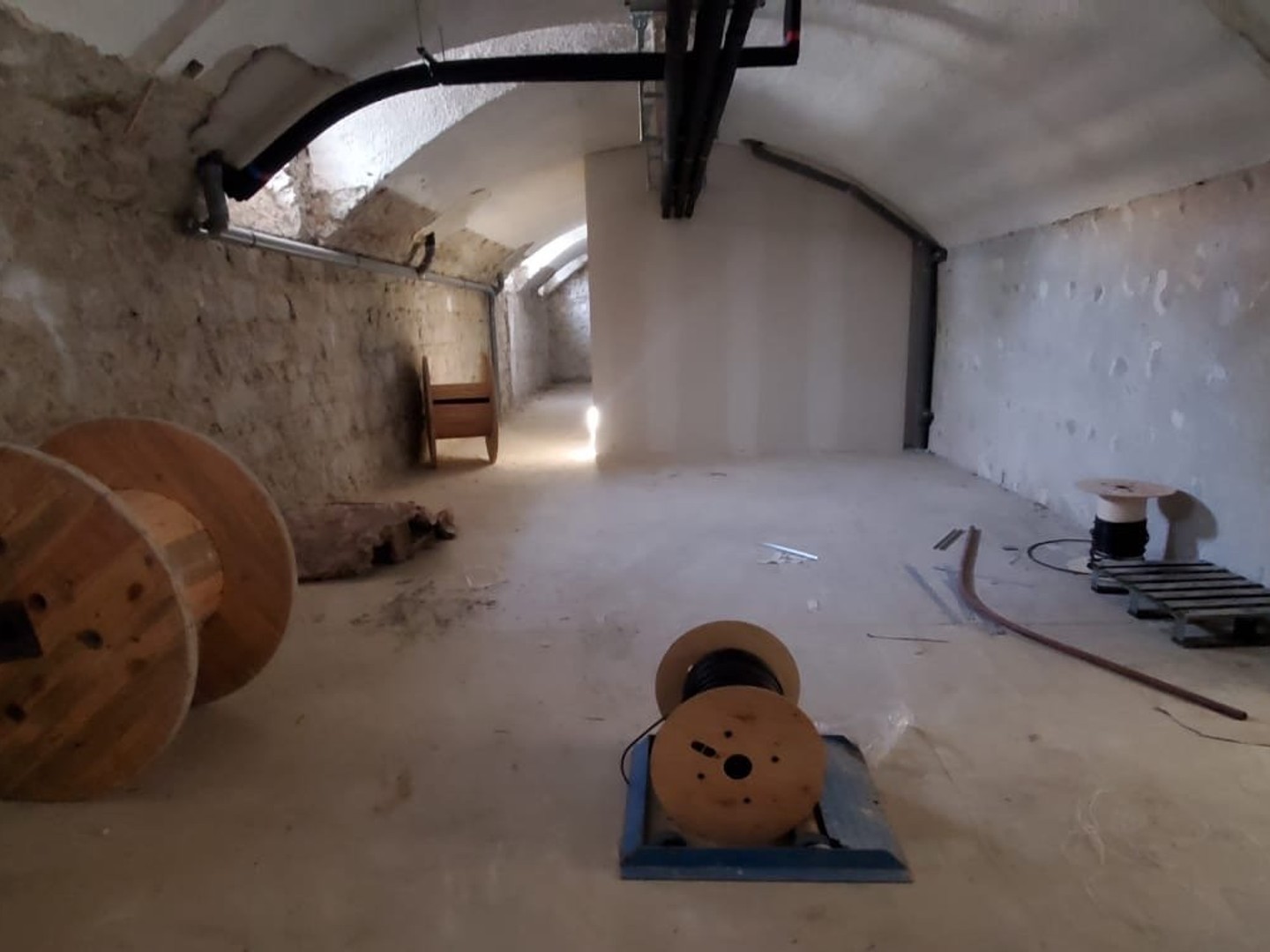 Autre à louer - 120m2 - Sainte Foy Les Lyon (69110)