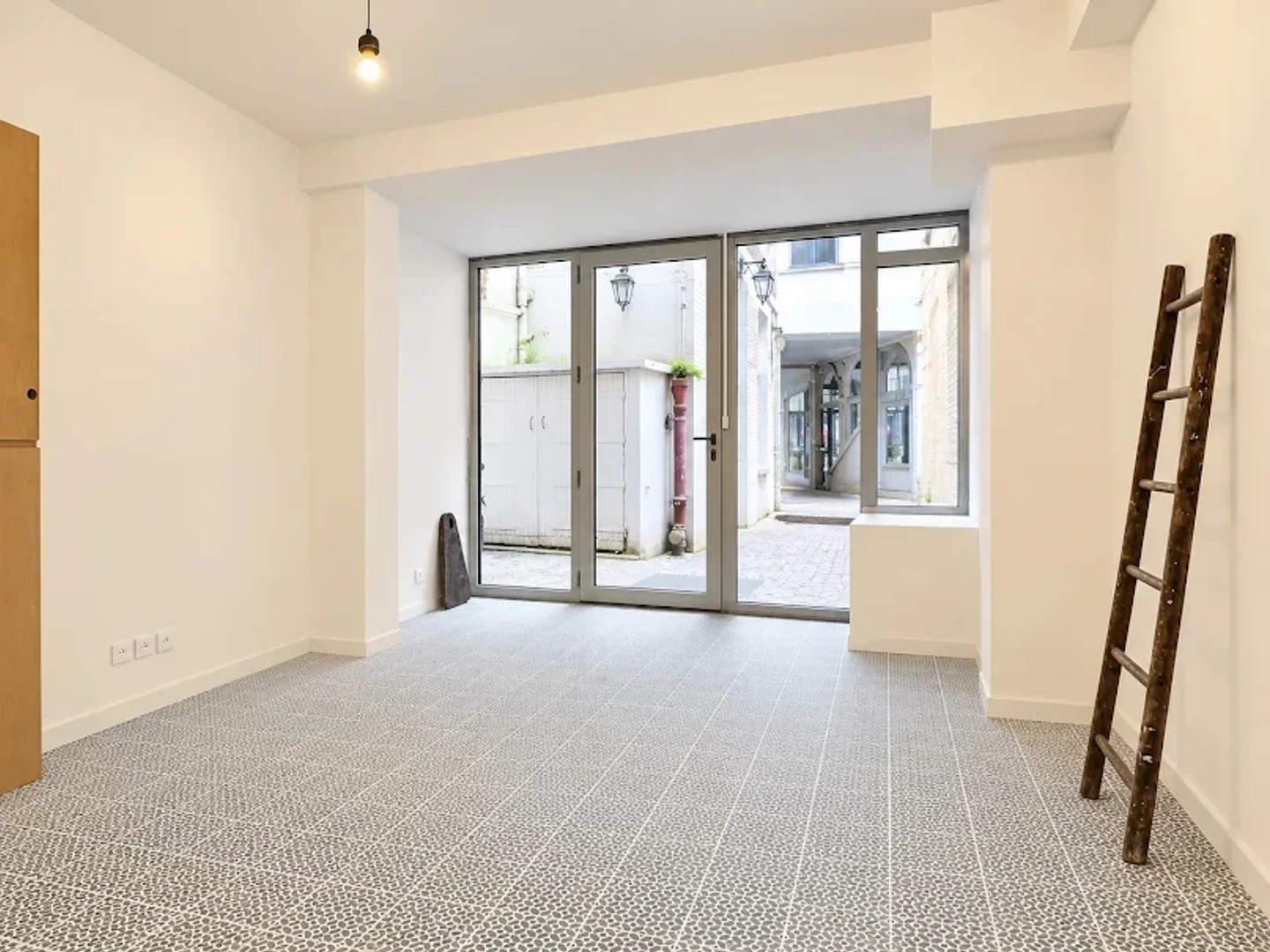 Locaux à vendre - 92m2 - Paris 6e (75006)