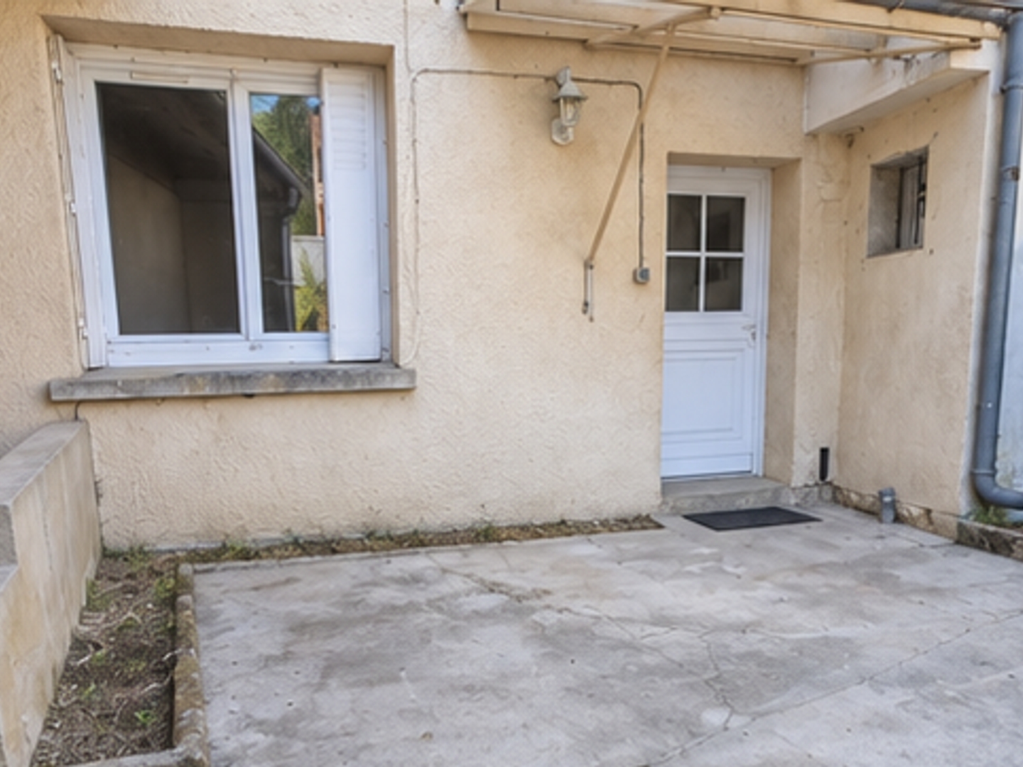Immeuble à vendre - 93m2 - Saâcy-Sur-Marne (77730)