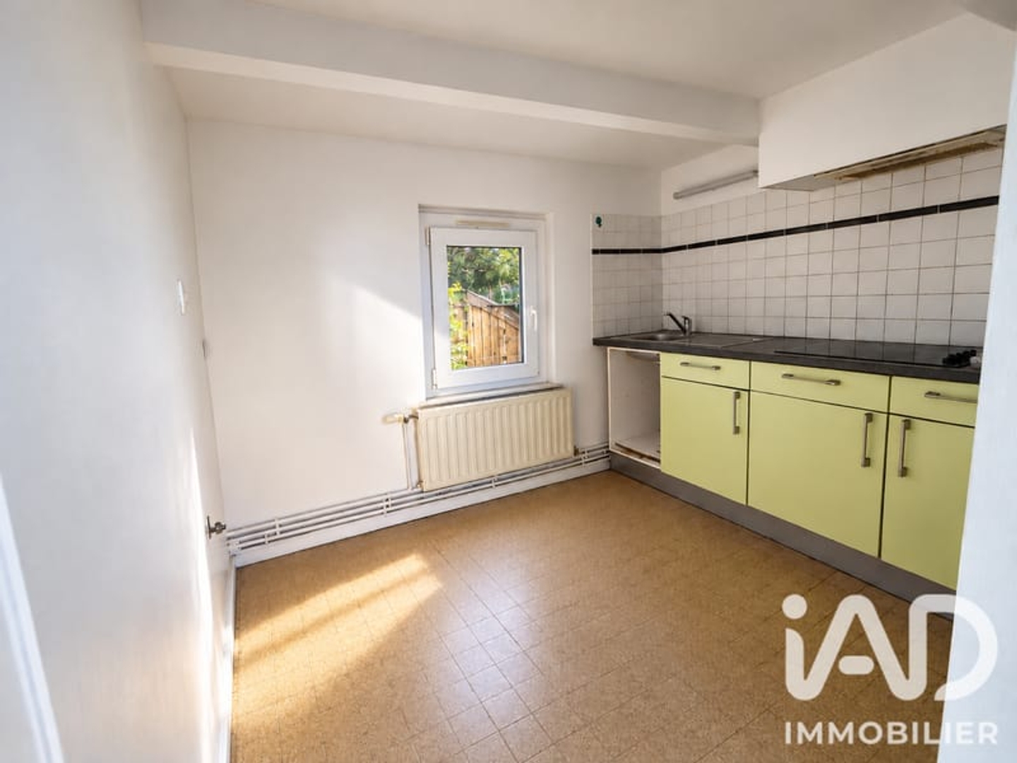 Immeuble à vendre - 93m2 - Saâcy-Sur-Marne (77730)