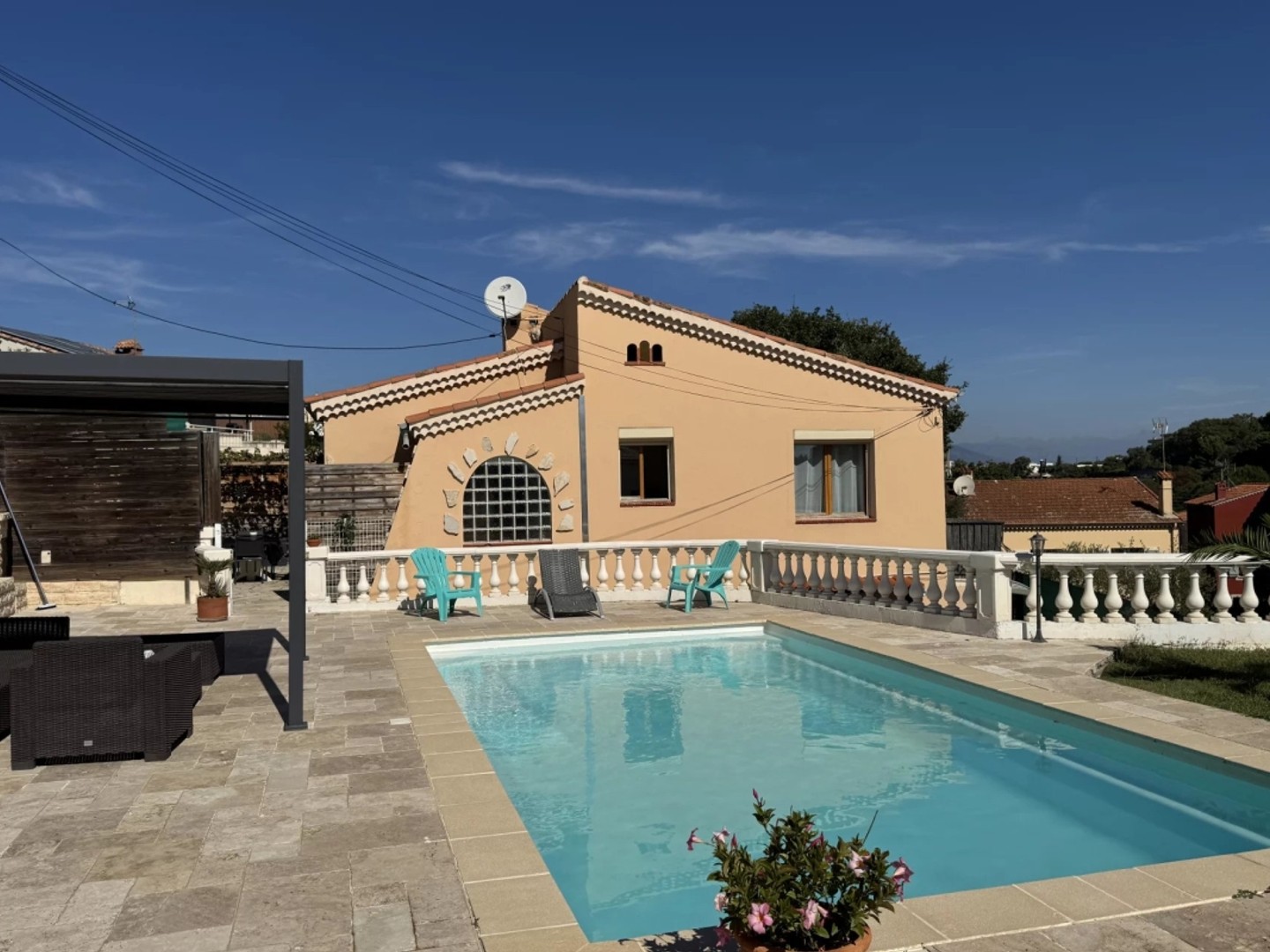 ANTIBES - PROXIMITE CENTRE