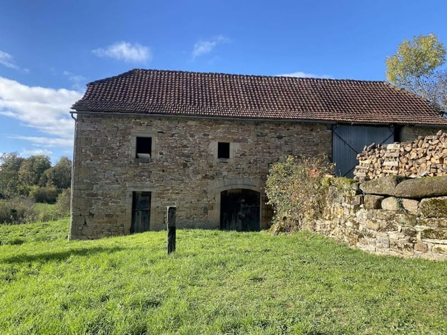 Maison à vendre - 1 pièce - 104m2 - Le Bouyssou (46120)