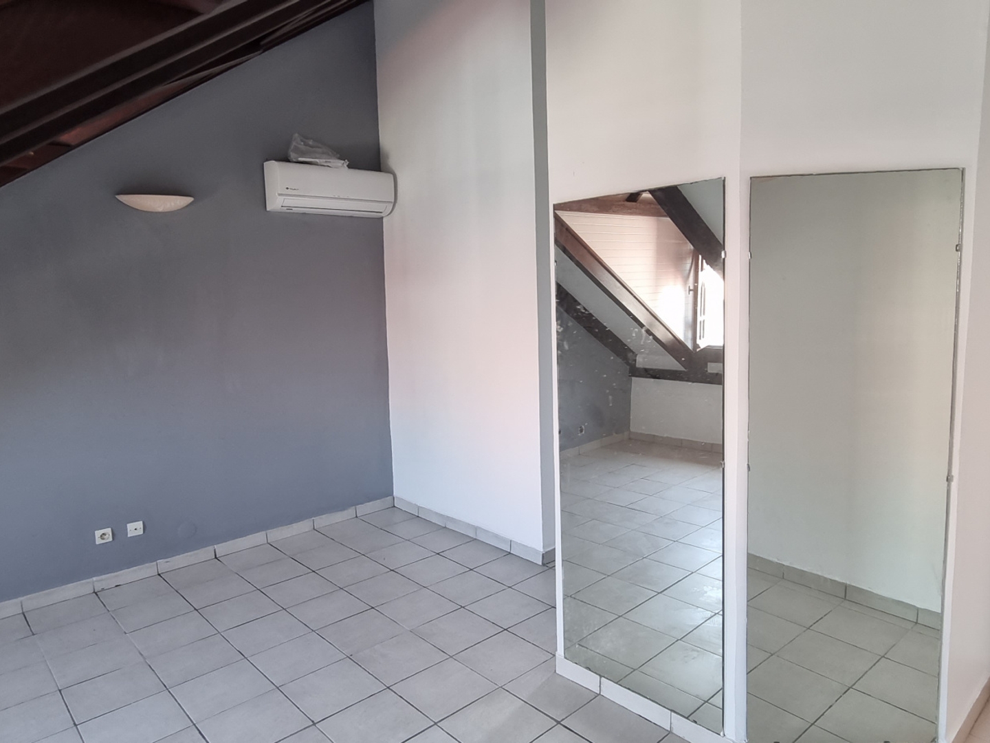 Appartement à vendre - 1 pièce - 24m2 - Pointe-À-Pitre (97110)