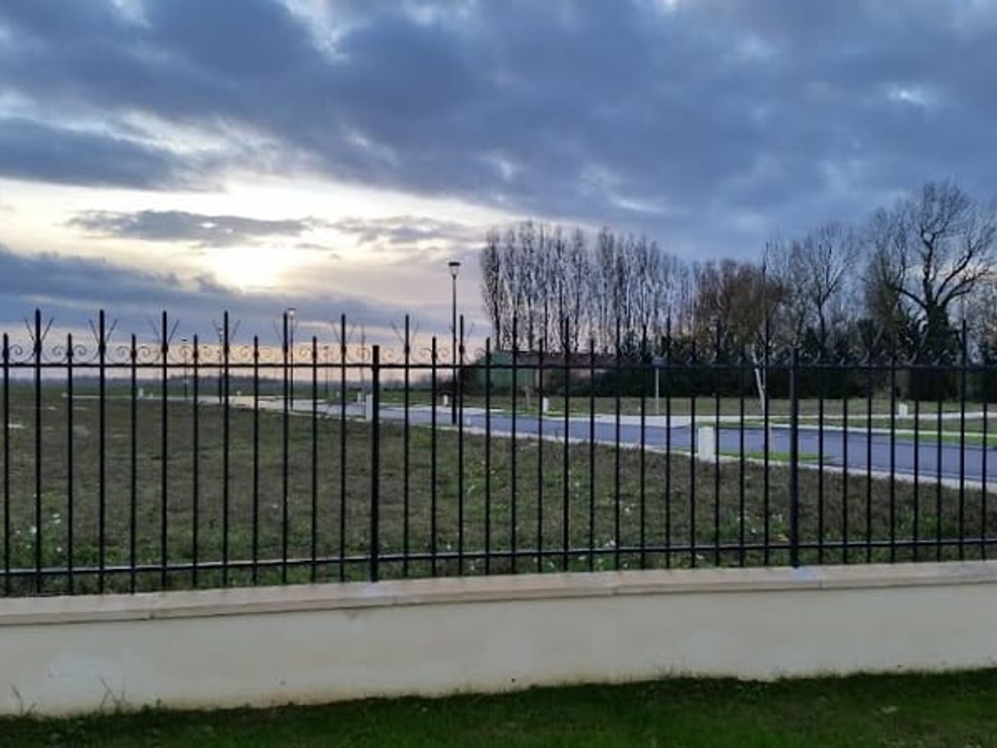 Terrain 420 m²