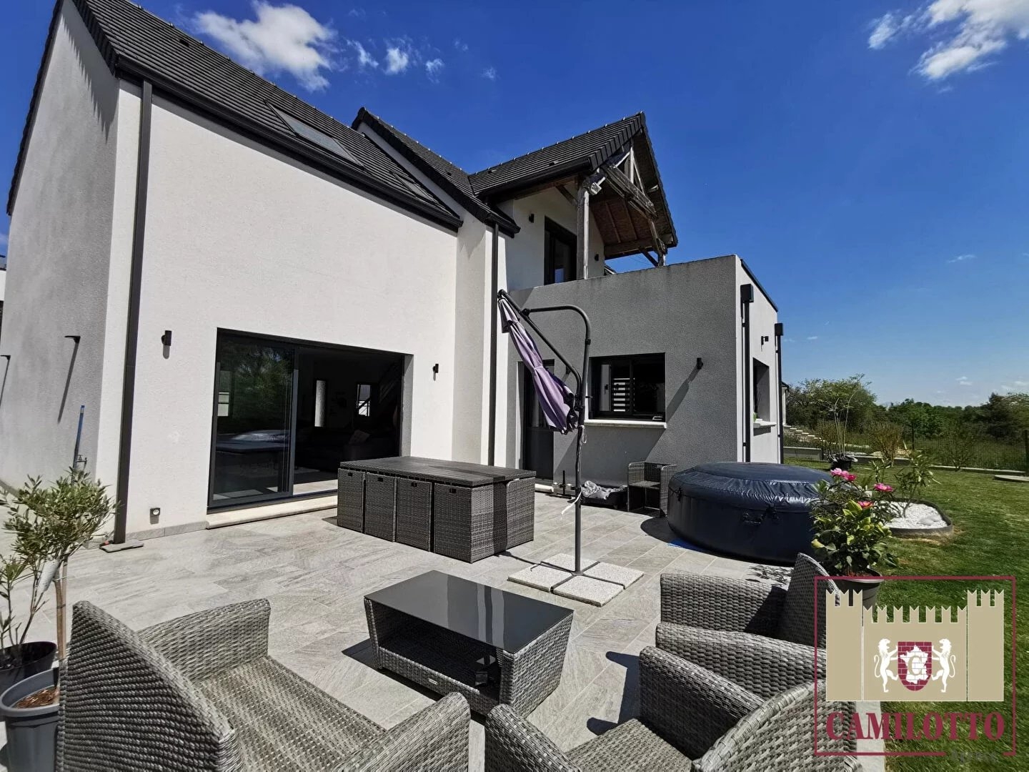 Maison à vendre - 7 pièces - 172m2 - Saint-Martin-De-N... (28130)