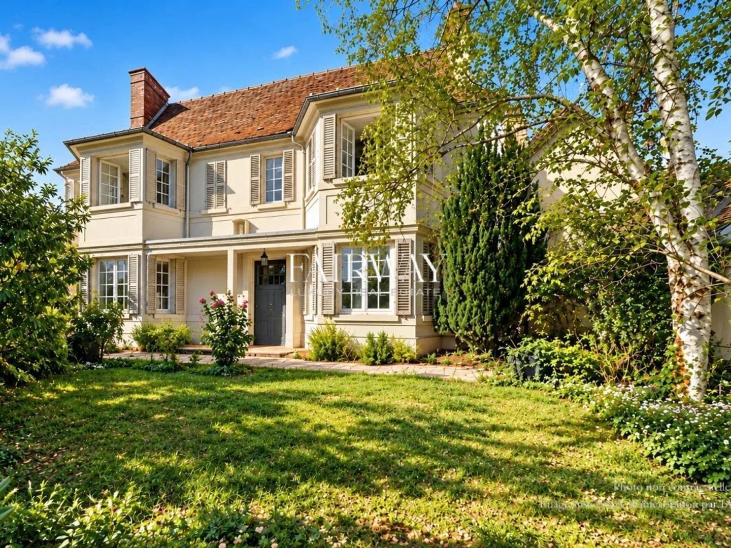 Vends maison - 192.19 m² - 7 pièces, 4 chambres - Versailles 78000