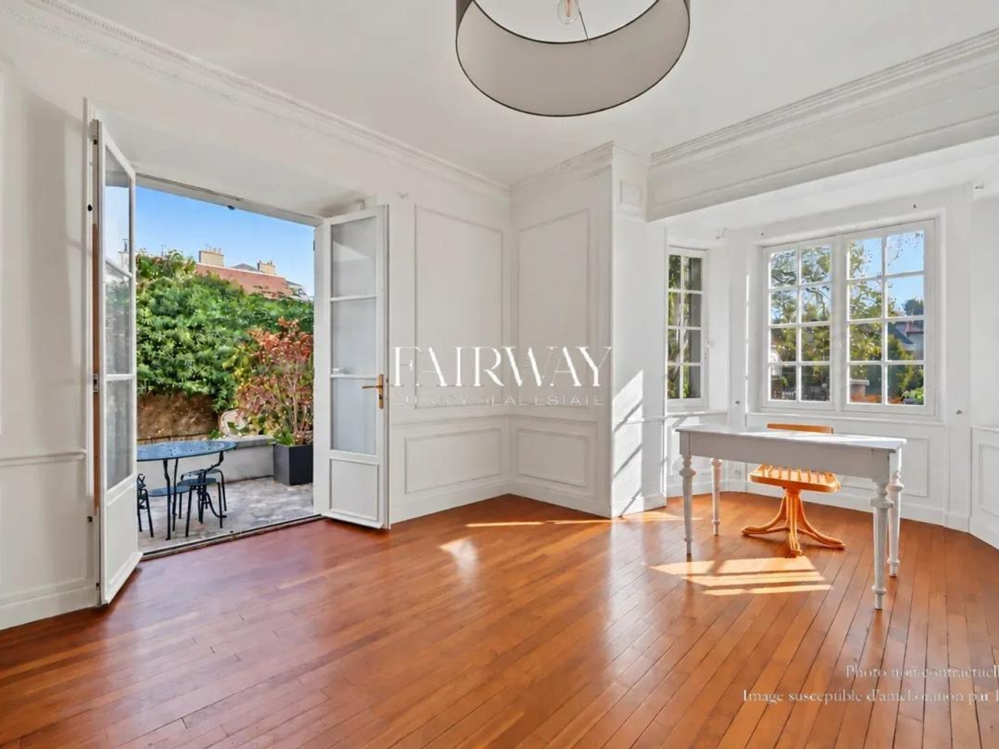 Maison à vendre - 7 pièces - 192m2 - Versailles (78000)