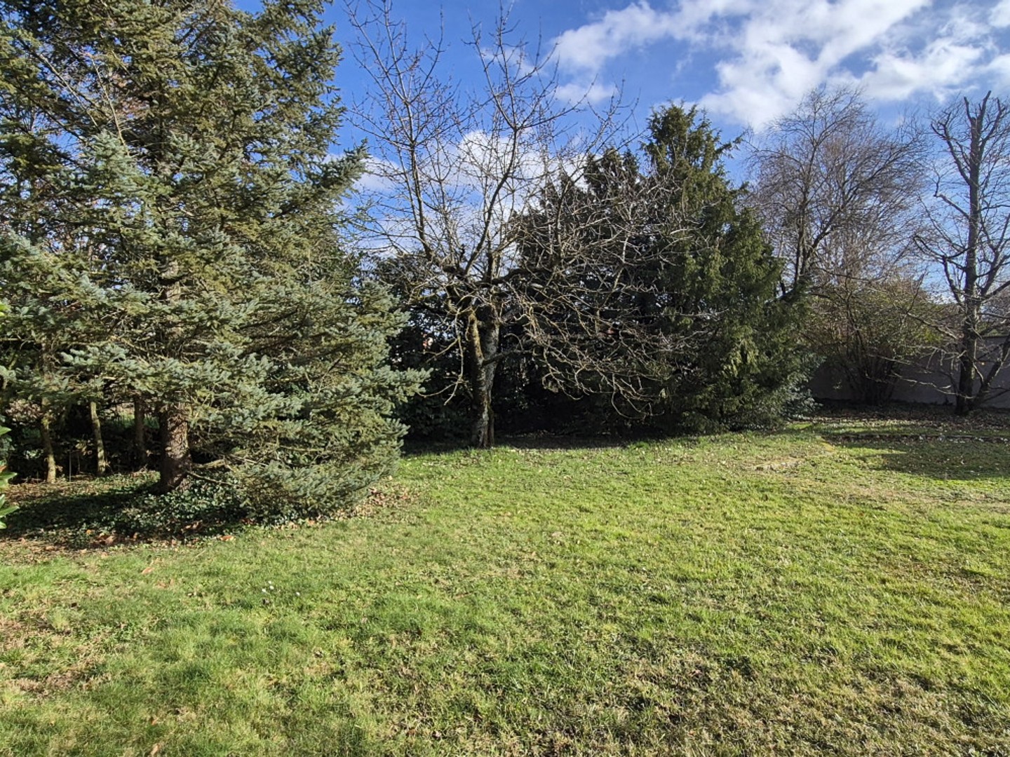 Terrain 565 m² secteur résidentiel TALUYERS