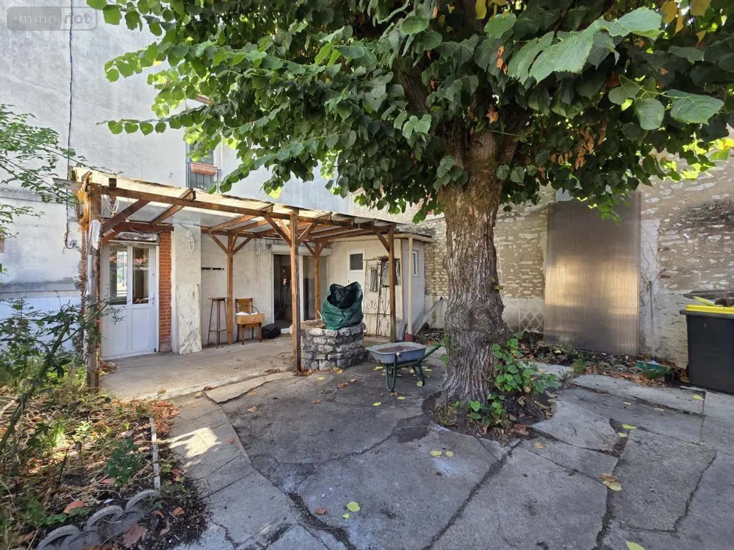 Maison 2 pièces 52 m²