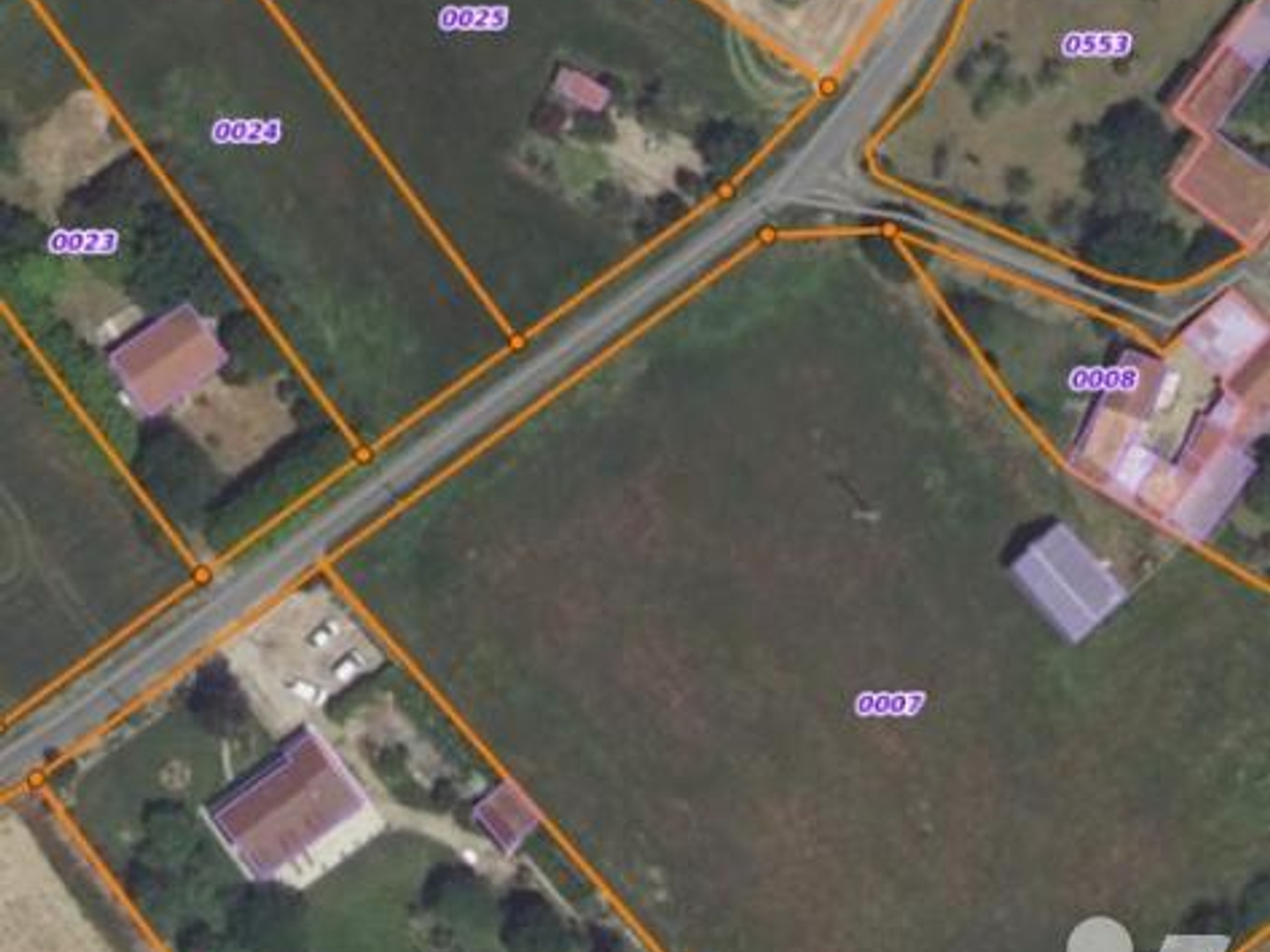 Terrain 8789 m²