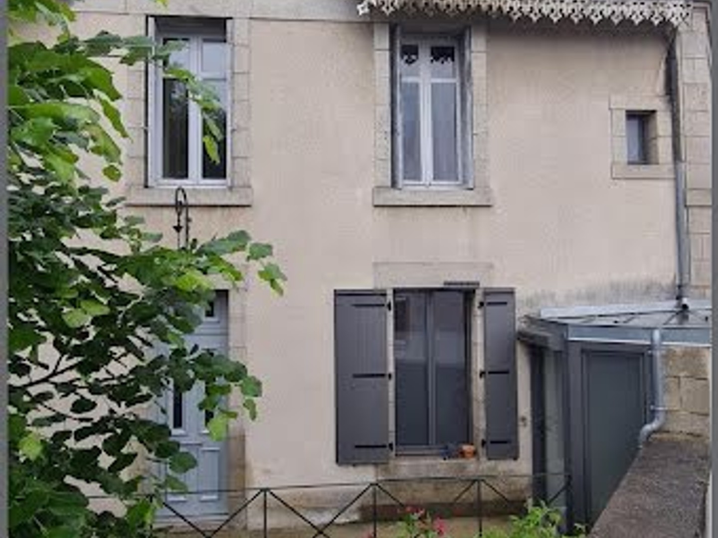 Maison 10 pièces 160 m²