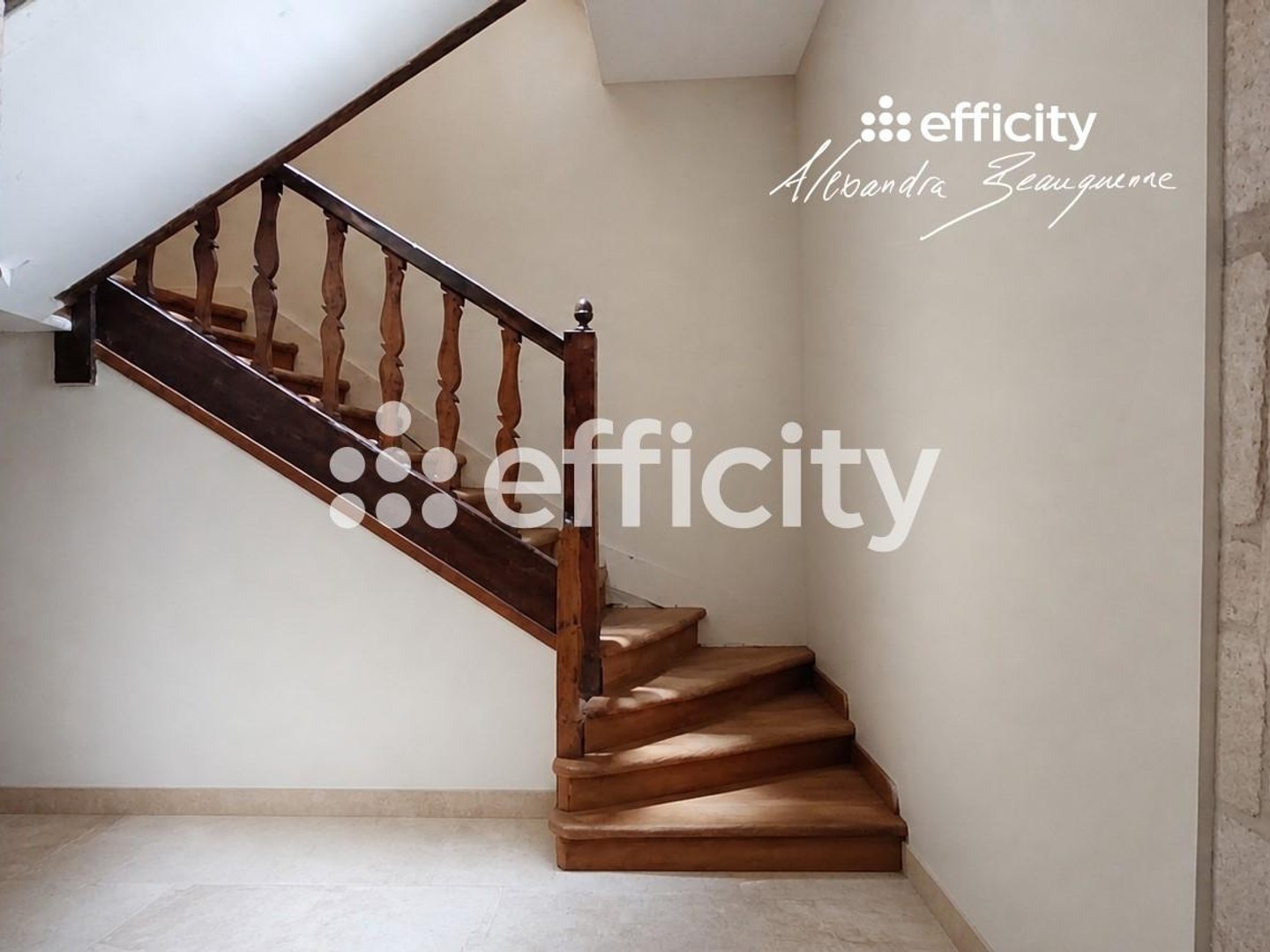 Immeuble 9 pièces 400 m²