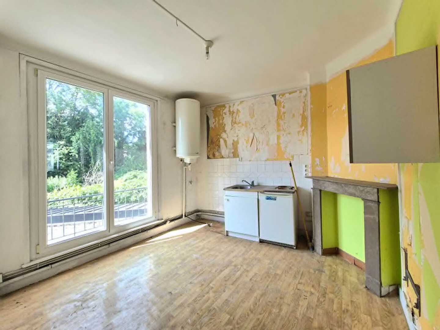 Immeuble à vendre - 6 pièces - 160m2 - Saint-Pol-Sur-Ter... (62130)