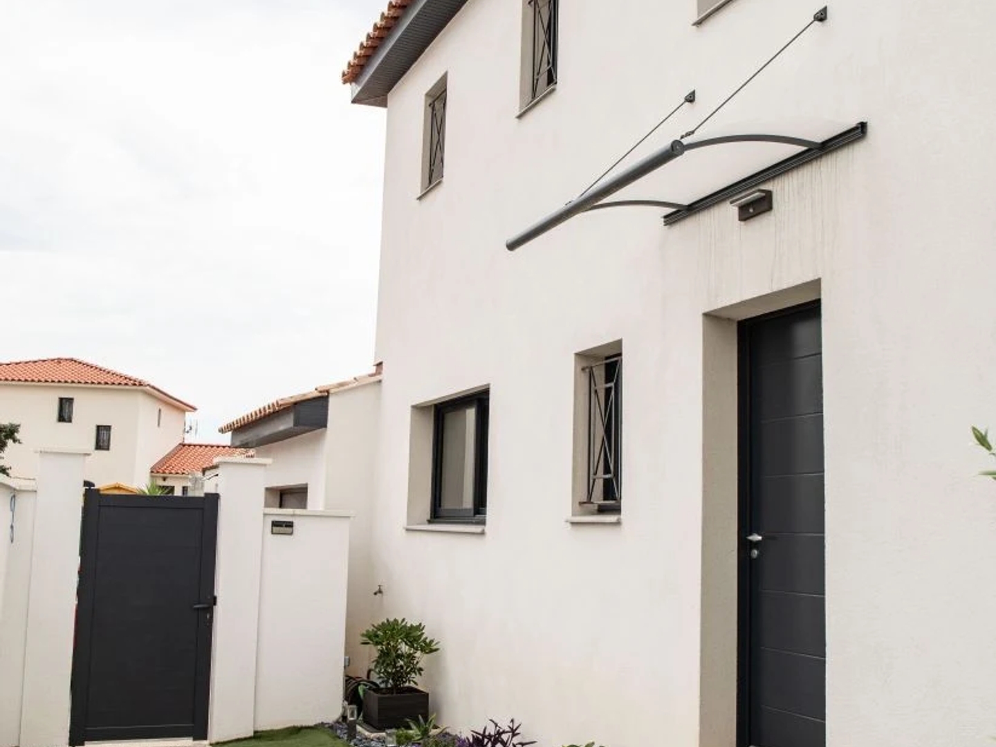 Maison à vendre - 4 pièces - 105m2 - Jonquières (84150)