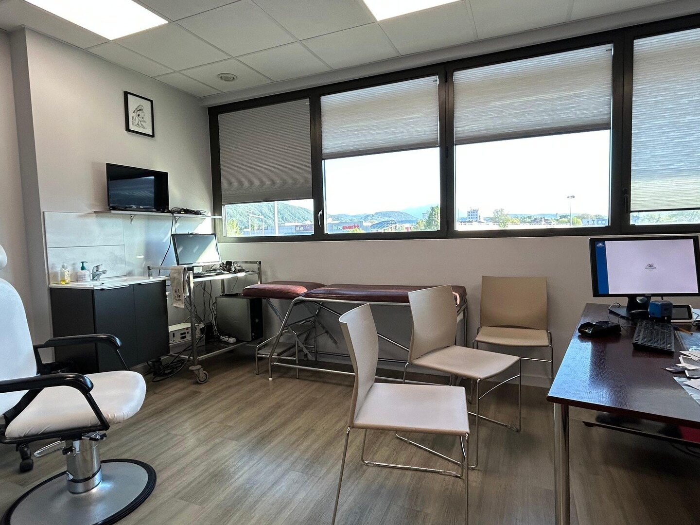 Bureaux à vendre - 43m2 - Saint-Martin-D'hères (38400)