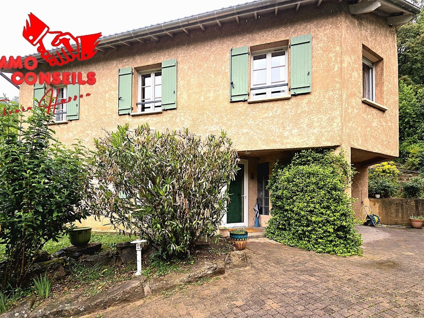 BELLE MAISON DANS SECTEUR RECHERCHÉ