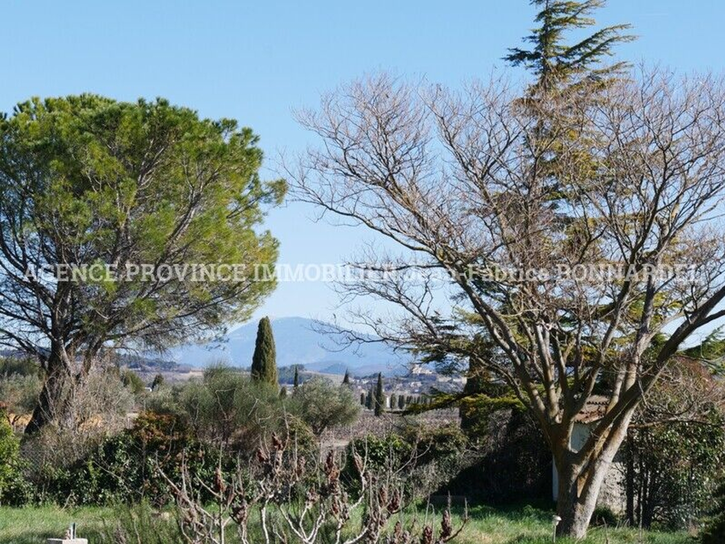 Terrain à vendre - 856m2 - Sainte-Cécile-Les... (84290)