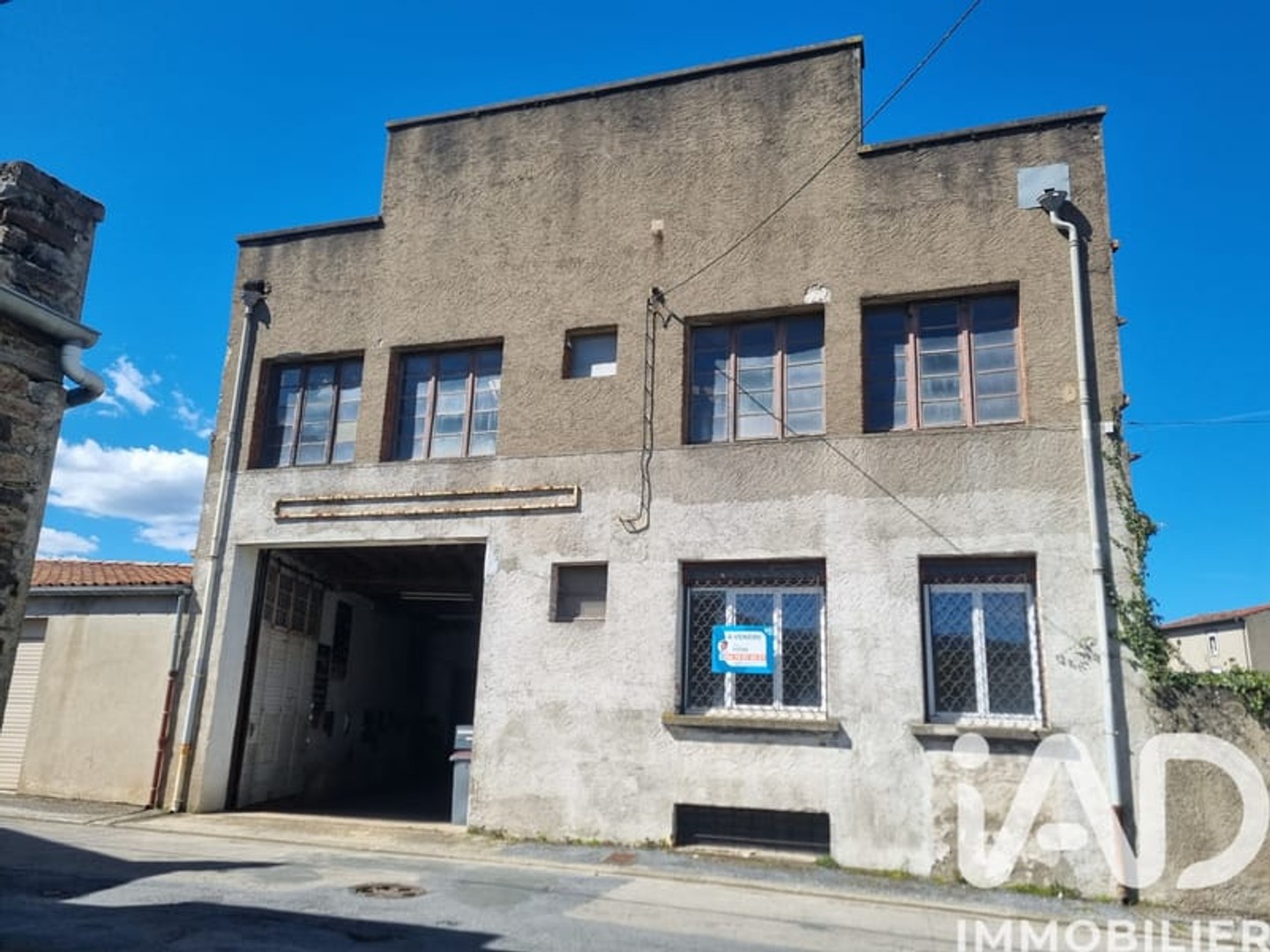 Maison avec appartements 800 m²