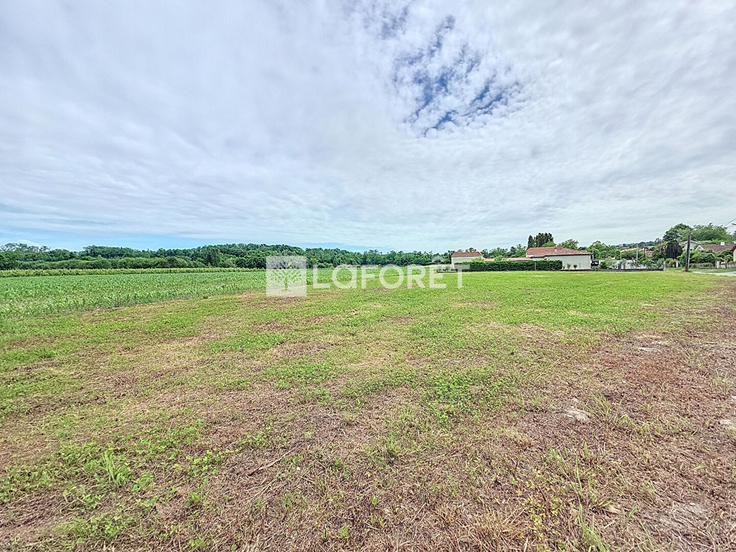 Terrain en individuel 821 m²