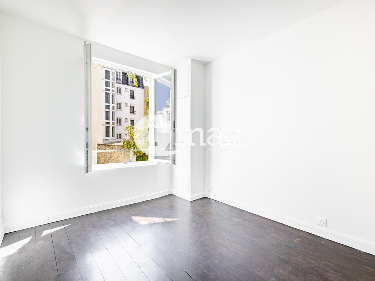 Appartement à vendre - 2 pièces - 37m2 - Levallois-Perret (92300)