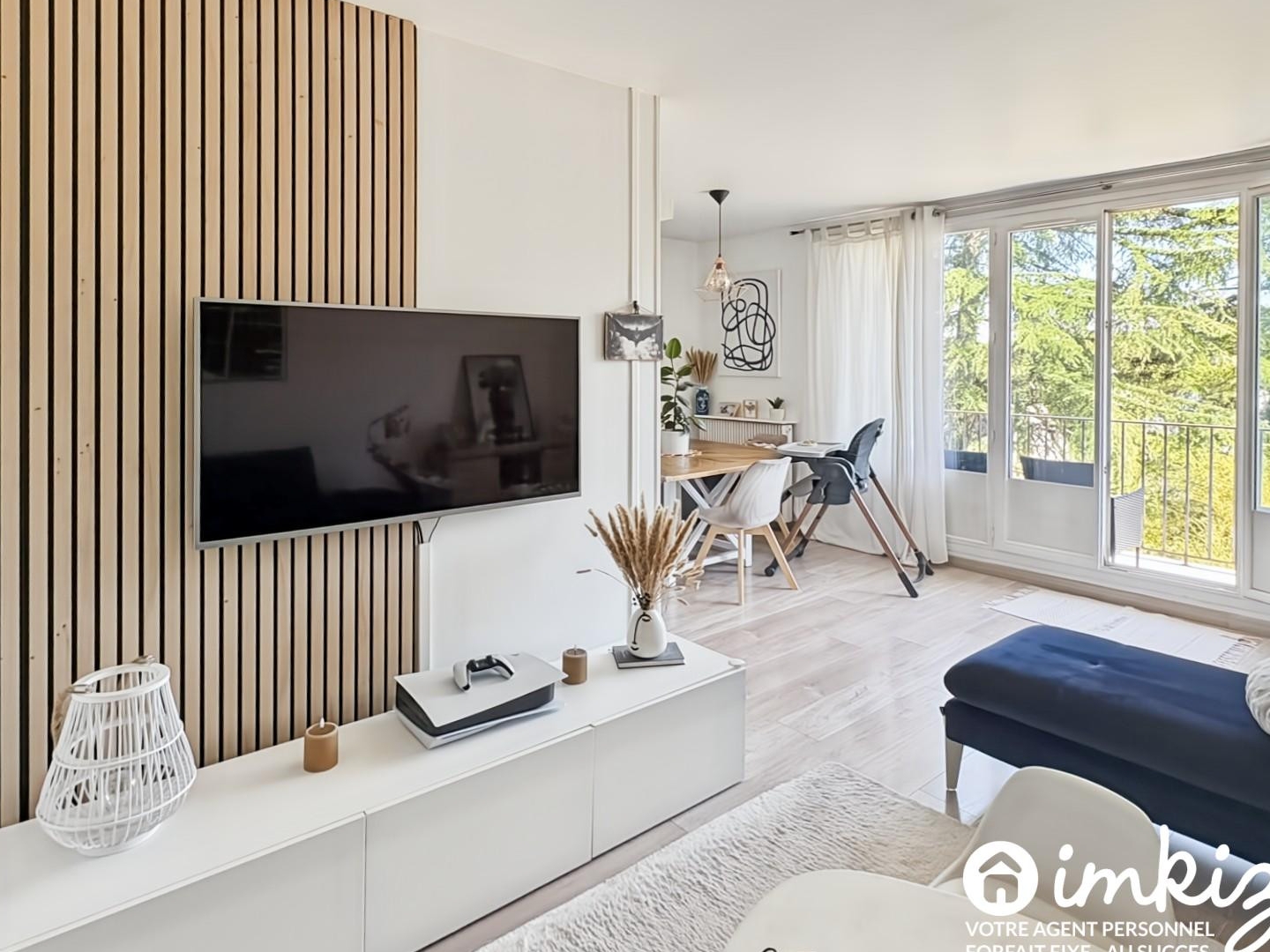 T4 rénové de 86 m² – Dernier étage – Balcon