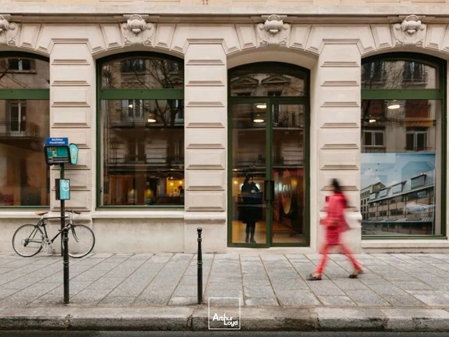 Bureaux opérés Paris 3 : Jardin privatif et espaces partagés