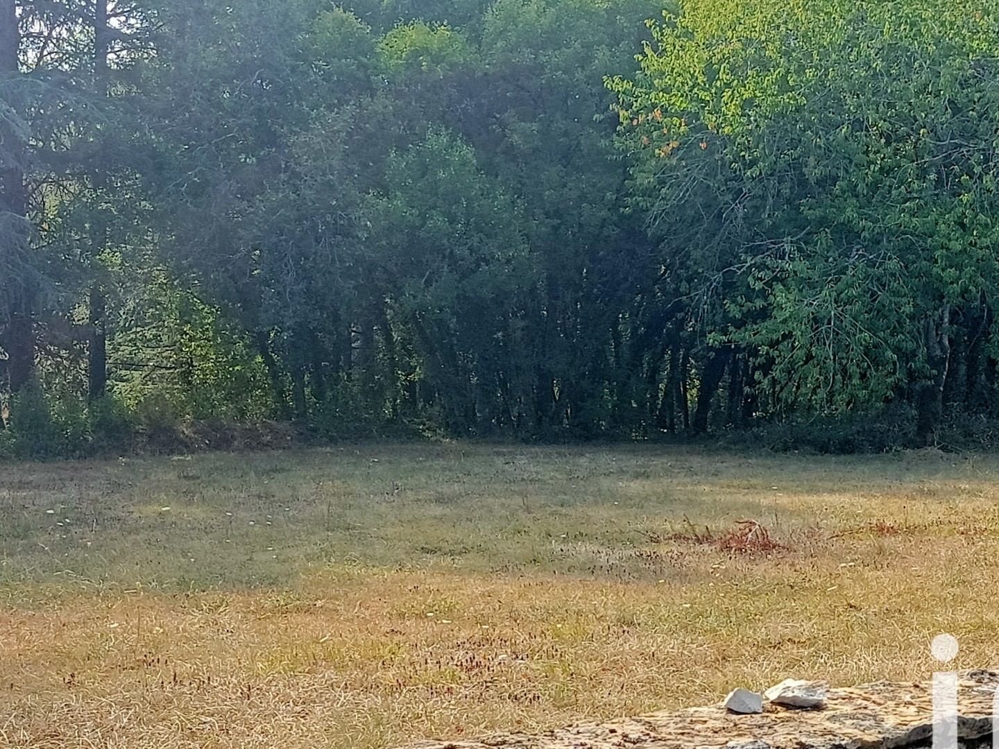 Terrain 1092 m²