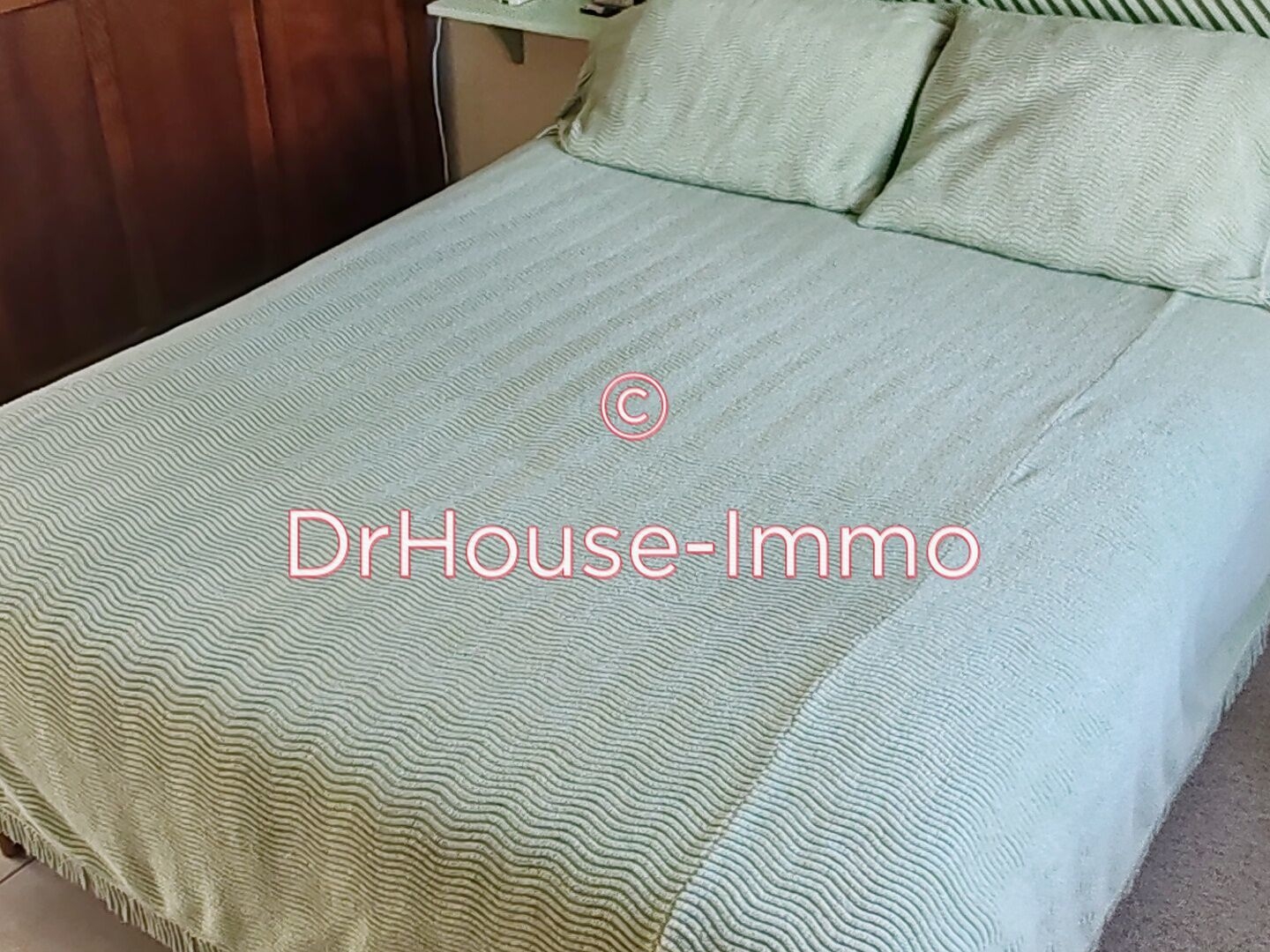 Maison à vendre - 7 pièces - 118m2 - Saint-Jean-De-Sauves (86330)