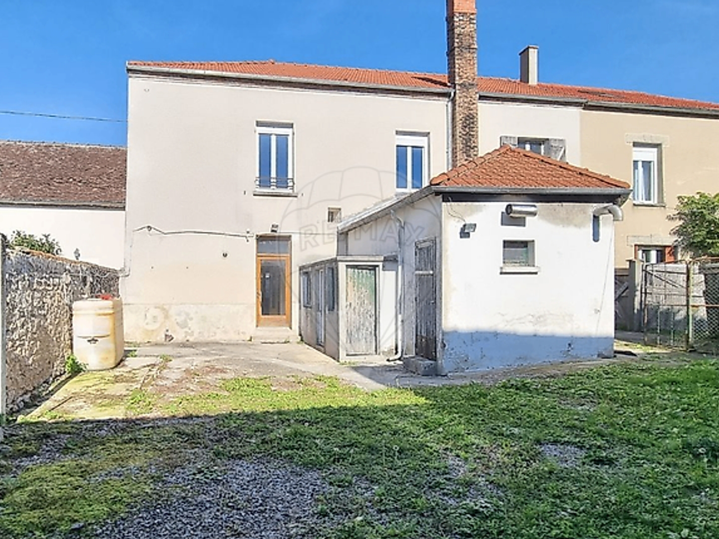 Maison à vendre - 5 pièces - 180m2 - Châtenay-Sur-Seine (77126)