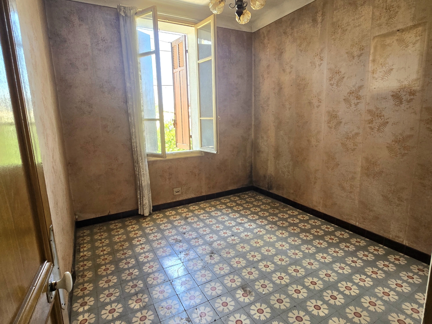 Maison à vendre - 4 pièces - 70m2 - Marseille 11e (13011)