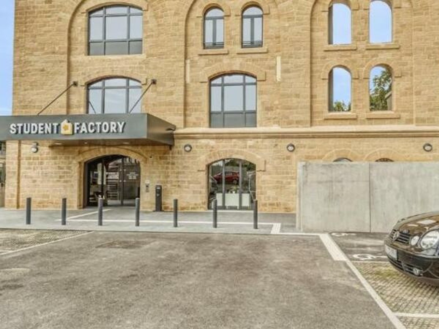 Studio Lmnp renta. 4.40 %