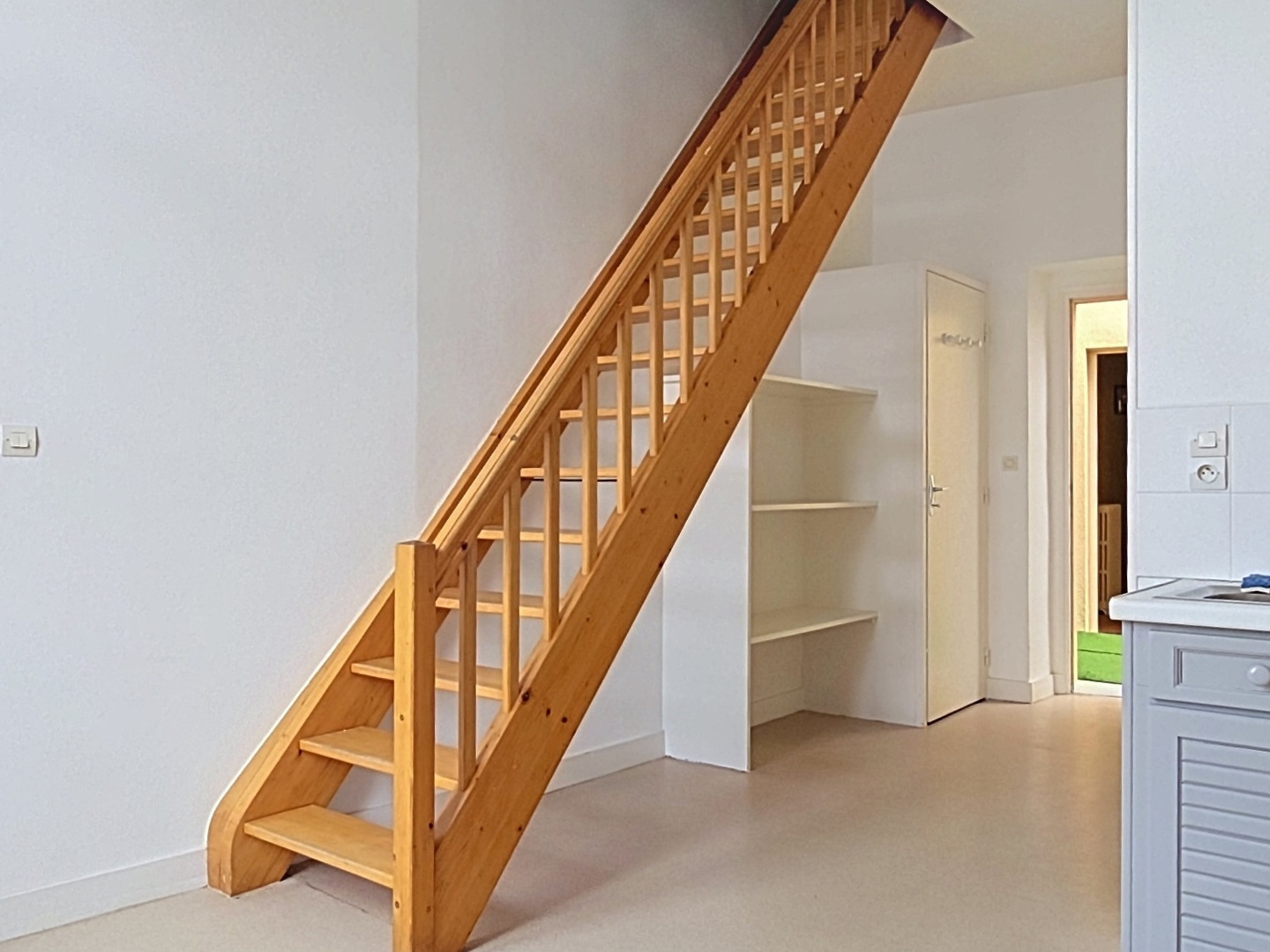 Immeuble à vendre - 9 pièces - 270m2 - Montval-Sur-Loir (72500)
