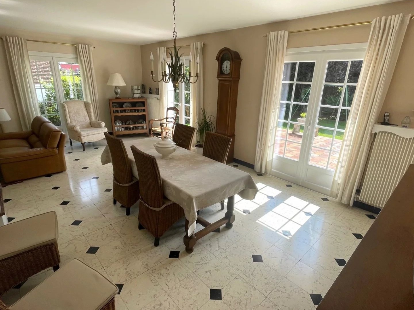 Maison à vendre - 7 pièces - 146m2 - Drouvin-Le-Marais (62131)