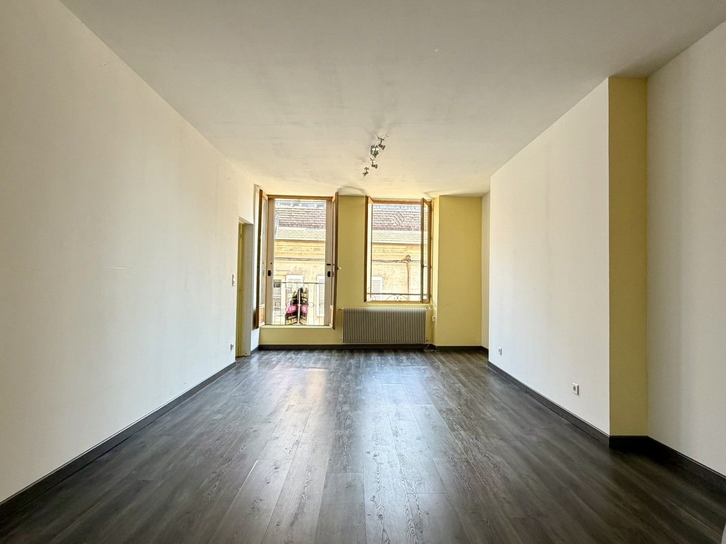 Appartement à vendre - 2 pièces - 65m2 - Dole (39100)