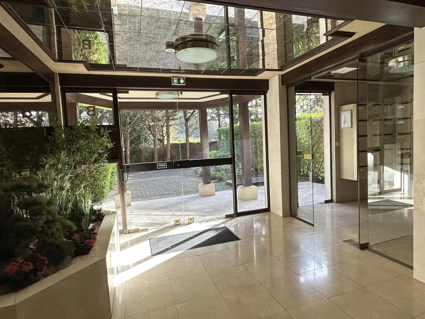 Parking / garage / box à vendre - 53m2 - Tourgéville (14800)