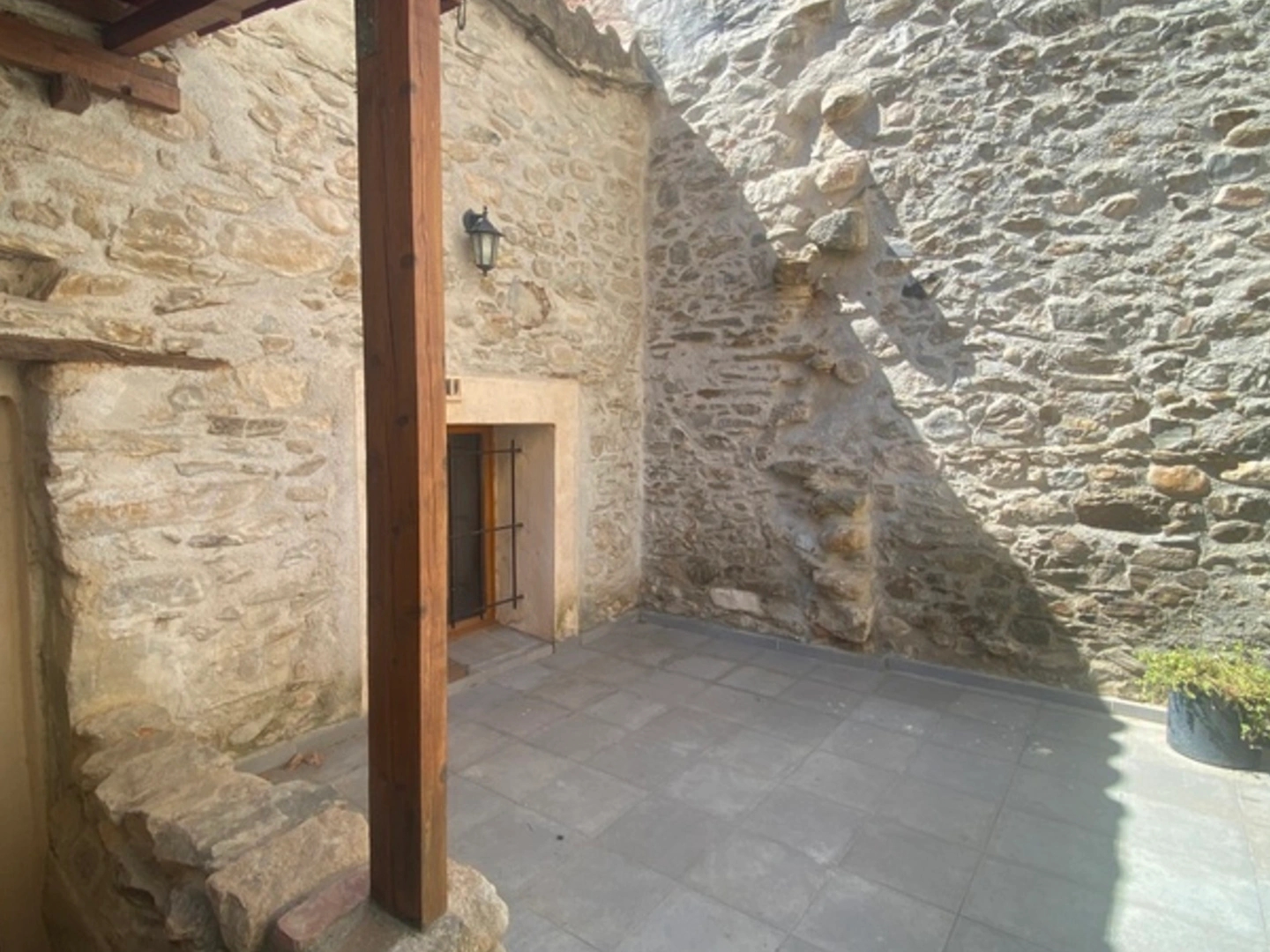 Maison à vendre - 5 pièces - 113m2 - Ria-Sirach (66500)