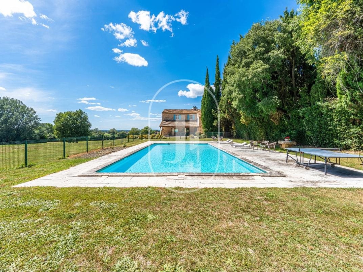 Maison à vendre - 25 pièces - 1500m2 - Fontvieille (13990)